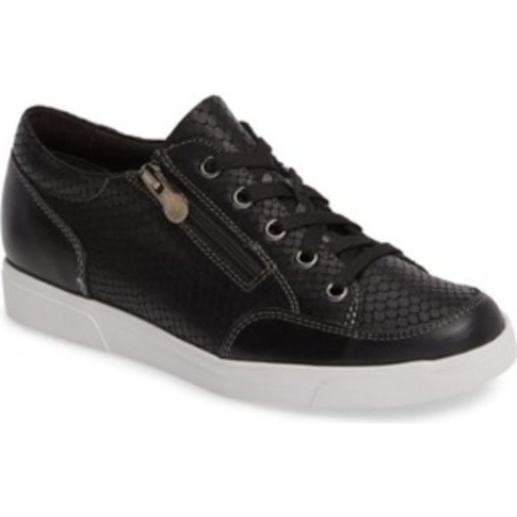 Munro Shoes - MUNRO Gabbie Sneaker black lace zip